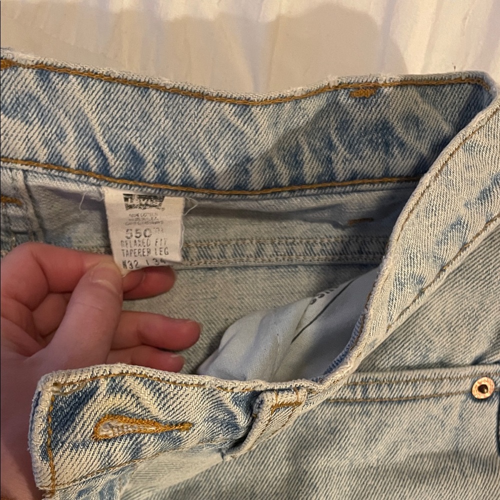 Levi's Women's Classic Light Blue Straight Leg Jeans